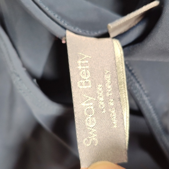 Sweaty Betty Explorer one piece romper in navy blue 12 - Picture 13 of 14